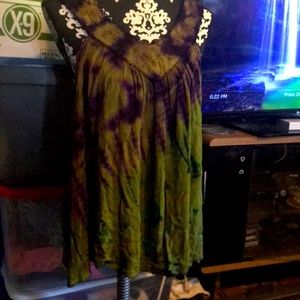 Tie-die top